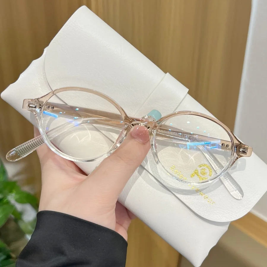 1 Stück Damen Modische schlichte Brille Neue ultraleichte Nerd-Brille Anti-Blaulicht High-End-Ovalform Kein Make-up Lässig Vielseitig