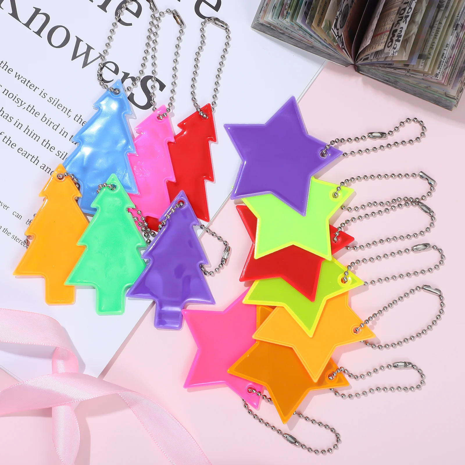 13Pcs Reflective Charms Exquisite Stars High Intensity Light Hanging Decoration for Kids Sports Reflectors