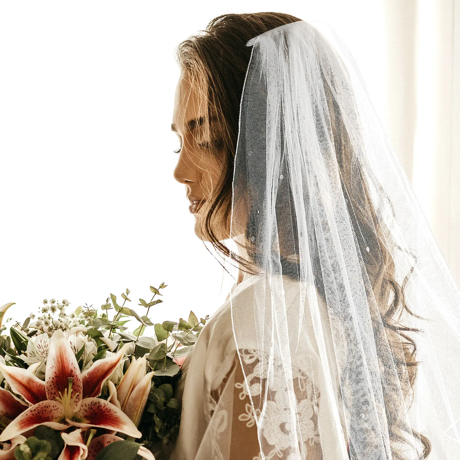 Bride Embroidered Veil Bridal Hair Veils Headwear Wedding Headdress Decorations