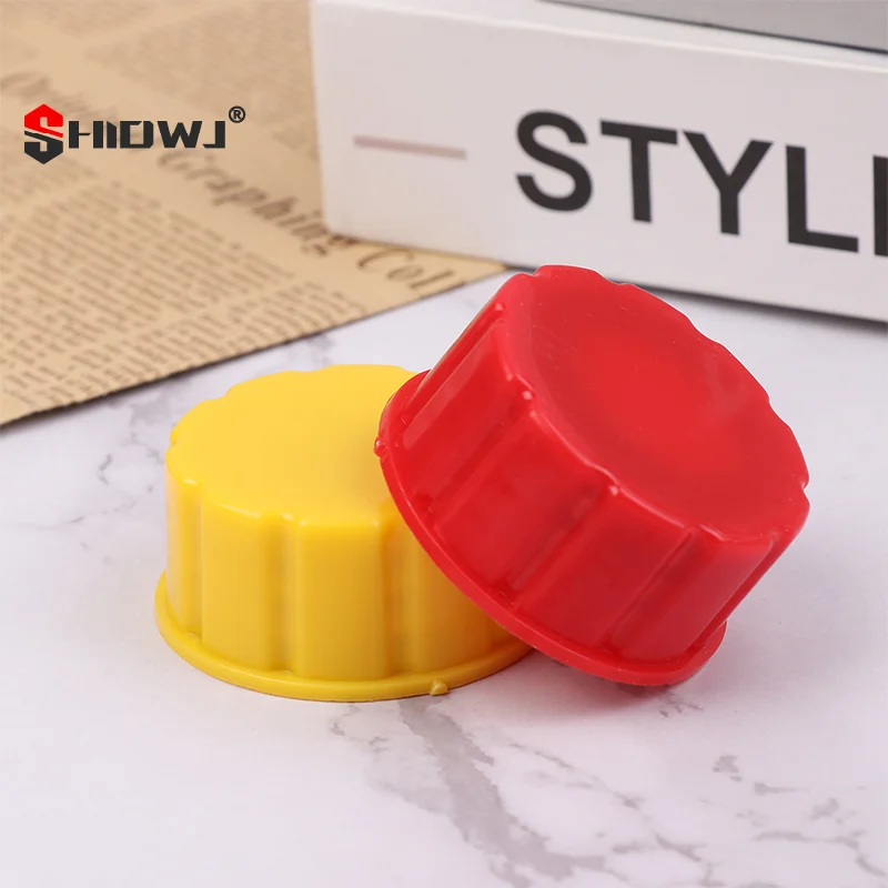 1/2/3/5 Gallon Plastic Gas Can Cap ID 43mm OD 54mm H 23mm Portable Gas Tank Cap Replacement Red Yellow Gas Can Cap