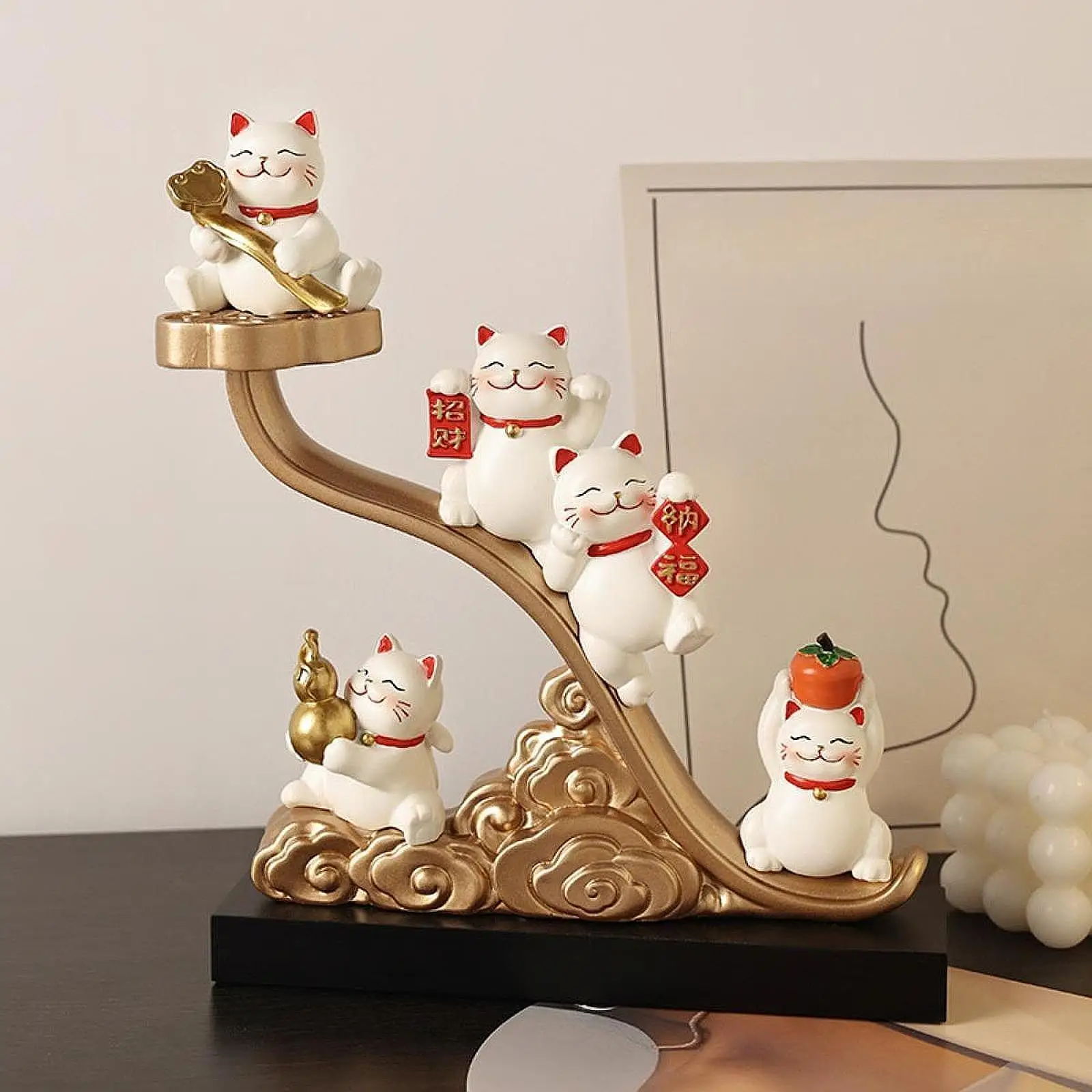 

Fortune Cat Figurine, Five Blessings Lucky Cat Statue Decoration Artwork Animal Figure Resin Sculpture for Shop Living Room