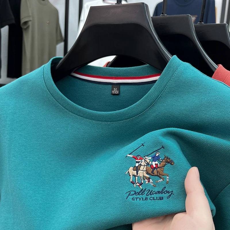 

High end brand long sleeved men's round neck T-shirt autumn new fashion exquisite double horse embroidery design casual silk top