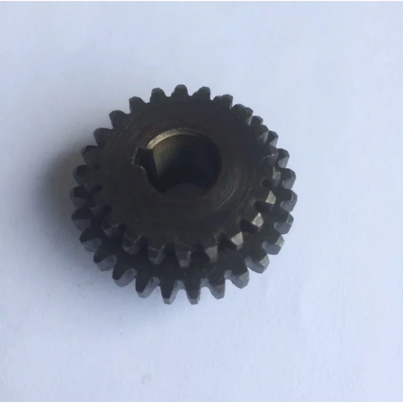 1x B28 Automatic Head Feed Gear Box Variable Speed Triple Gear Vertical Milling Machine Mill Head Parts