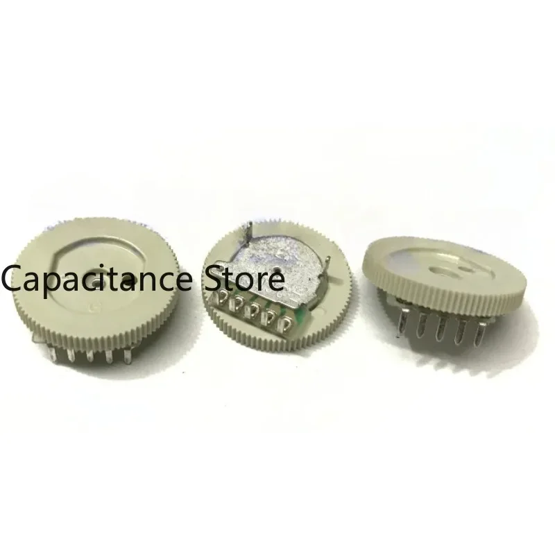 

10PCS 18*2.5mm Potentiometer Duplex C50K Off-White Wheel Roller