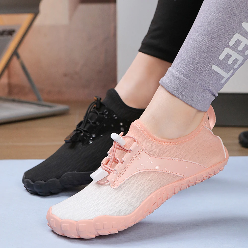 Scarpe da acqua scarpe da spiaggia a piedi nudi scarpe da ginnastica morbide ad asciugatura rapida scarpe da trekking comode antiscivolo traspiranti per uomo donna