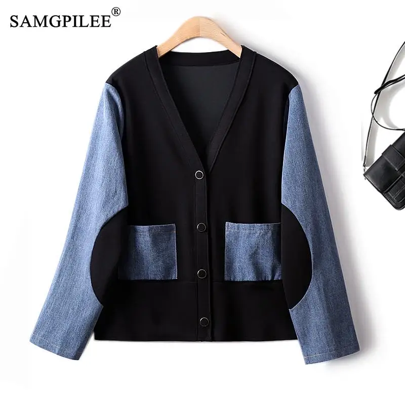 

Retro Color Matching Sweater 2023 Spring New Outerwear Air Cotton Denim Blue Patch Large Pocket Cardigan V Neck Jacket Woman 4XL