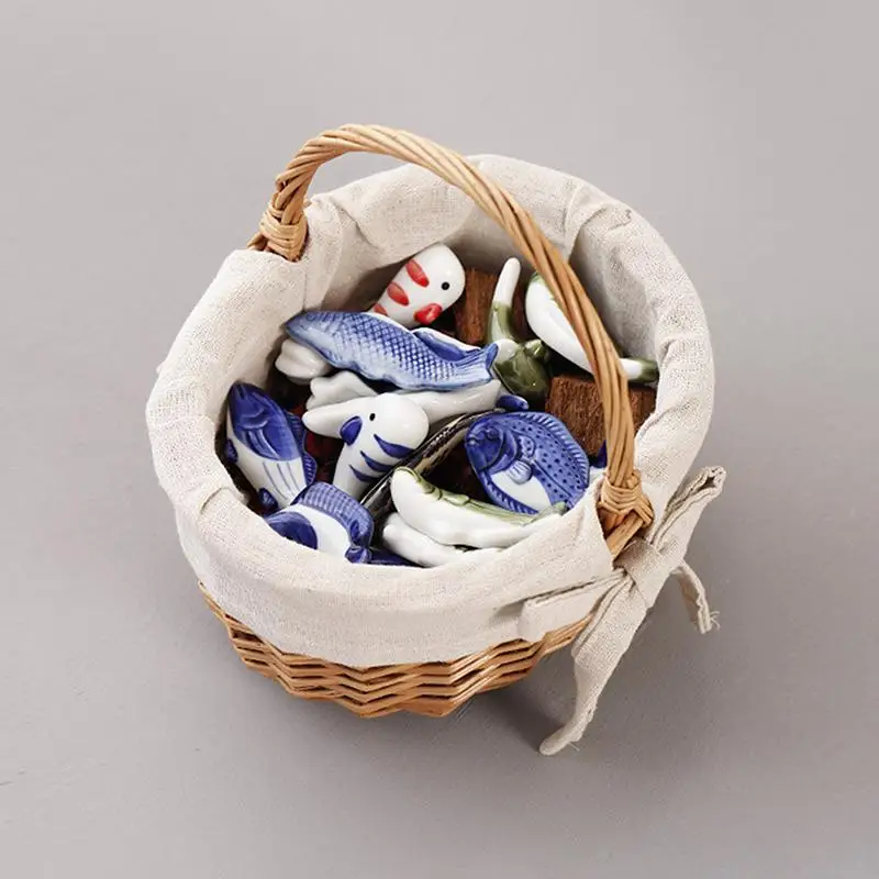 Cute Ceramic Chopstick Holder Vivid Decorative Ornament Non-slip Chopstick Rest for Coffee Shop Restaurant Desktop Decoration
