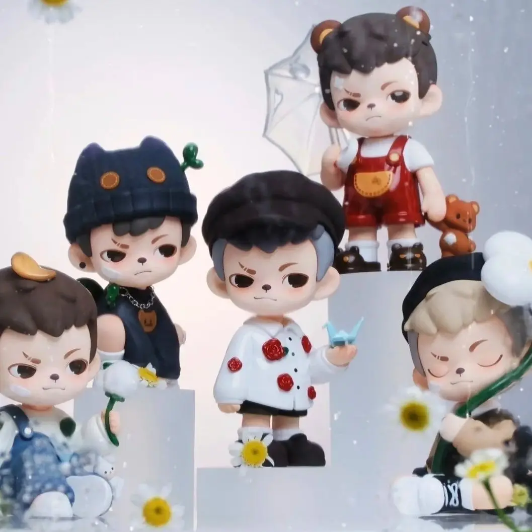 

MINISO new model, genuine rayan all things growth series trendy play blind box figure ornament gift birthday gift