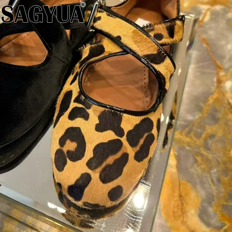 Leopard Flats Casual Shoes Women Ballet Dance Designer Suede Shallow Sneaker Sandals Autumn New Woman Trend Dress Zapatos Mujer
