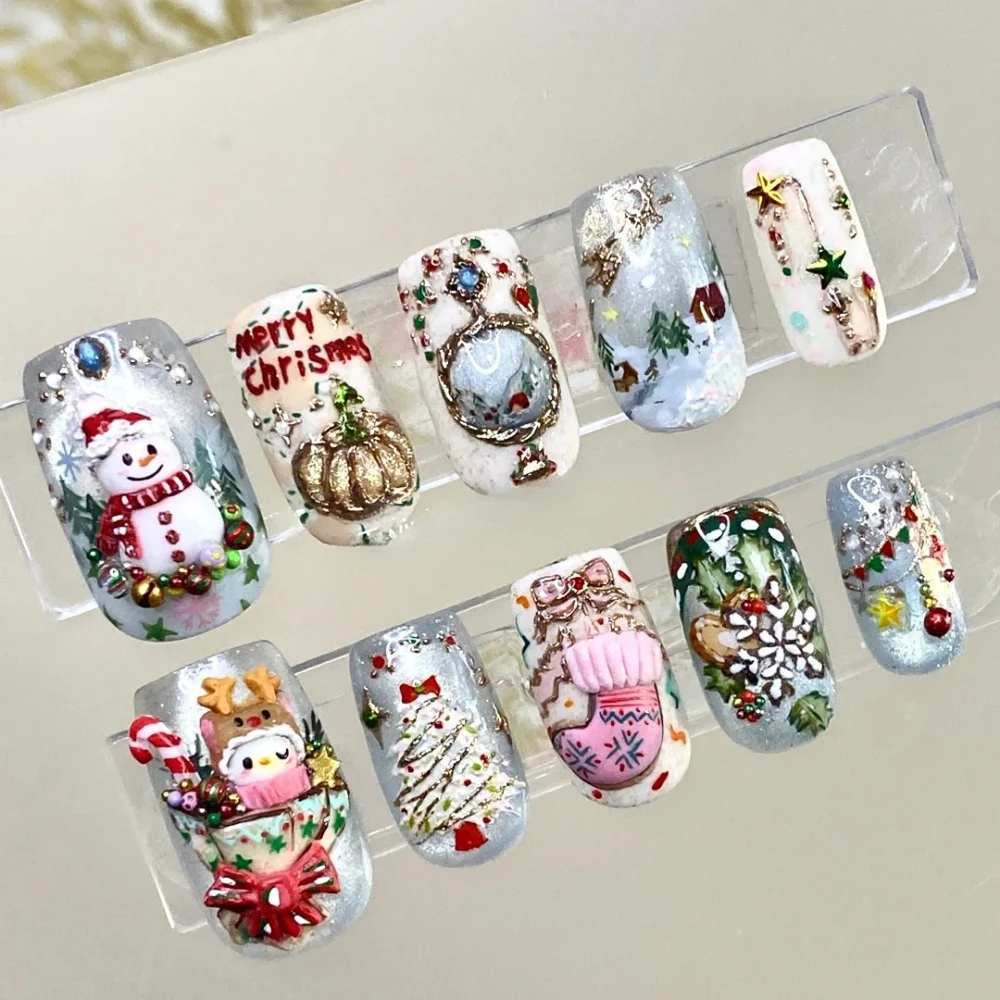 10 Pcs Handmade Press On Nails Winter Christmas New Luxury Cute Snowmen Limited Short Fake Nails Design Art DIY Nail with Set