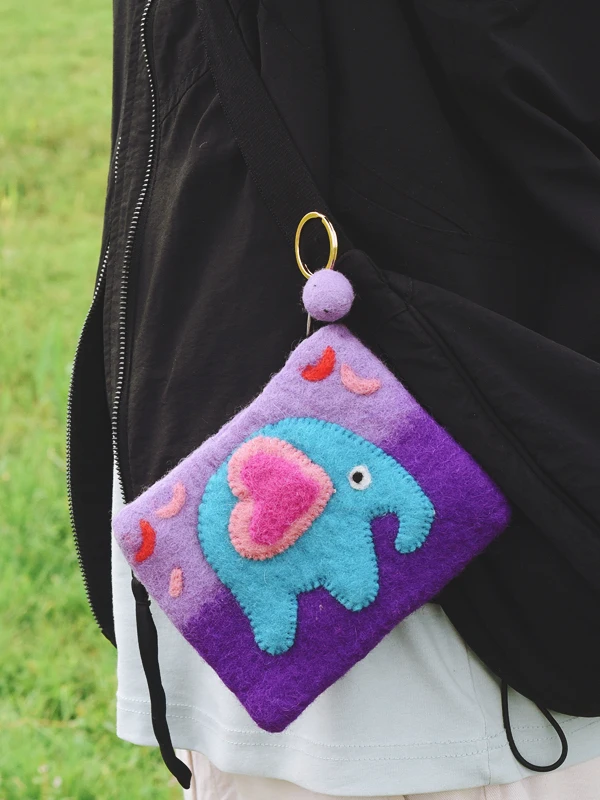 Handmade Wool Felt Elephant Women's Coin Purse Cute Pig Earphone Bag Card Storage Document Bag Creative Gift Festival Supplies