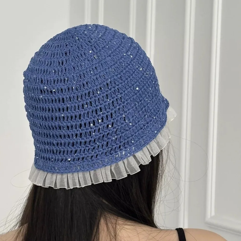 Повседневная вязаная крючком шляпа с цветком ручной работы, блестящая кружевная шапка-бини, корейская ажурная тканая шапка на открытом воздухе