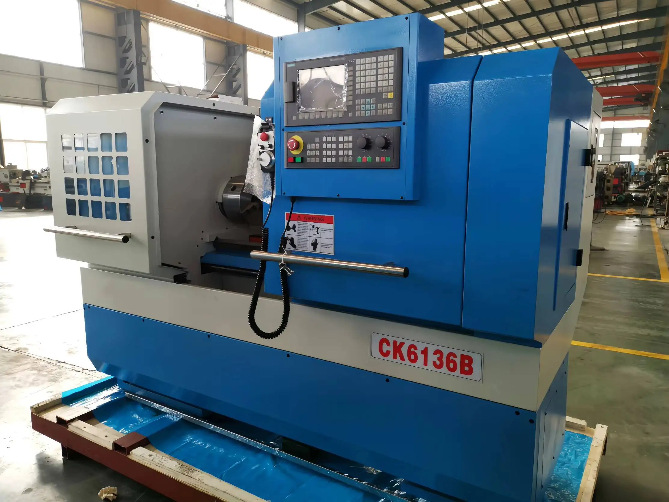 FANUC Ck6136 Ck6140 Ck6150 중형 자동 수평 평상형 CNC 선반 단일 스핀들 GSK 제어 경쟁력 있는 가격