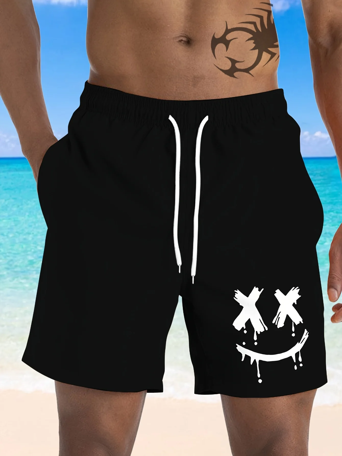 

2025 Summer new men's shorts Casual and fashionable smiling face printed outdoor vacation shorts