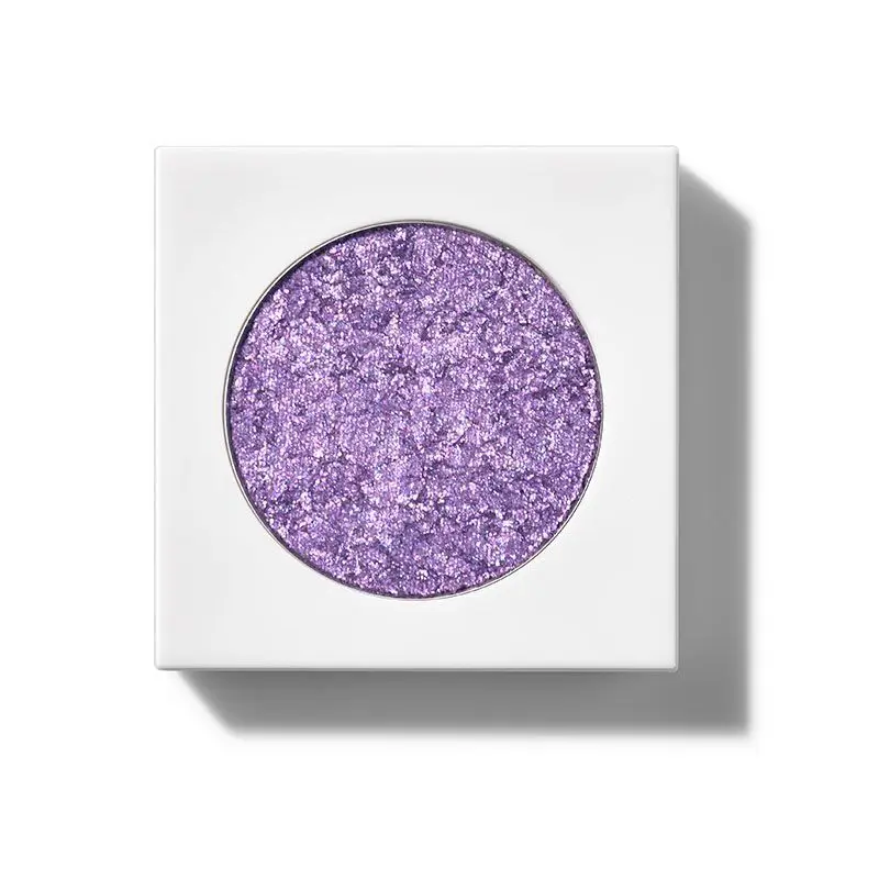 لوحة ظلال عيون أحادية اللون للفتيات الكوريات في مكياج Instagram المتخصص مع تأثيرات تعزيز الألوان