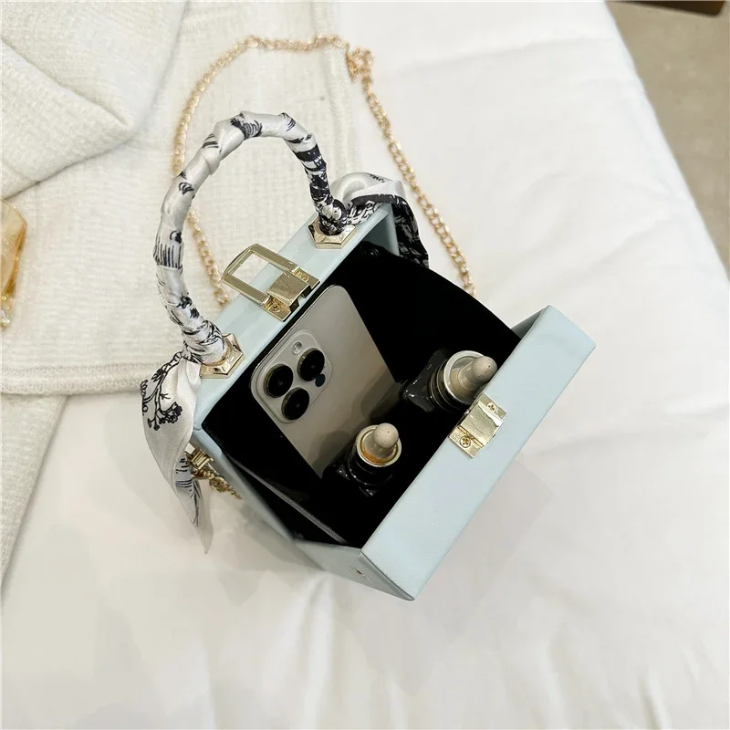 2024 New Handheld Box Dinner Bag for Women Graffiti Sunglasses Shoulder Bag Vintage Chain Crossbody Bag Cute Purses and Handbags