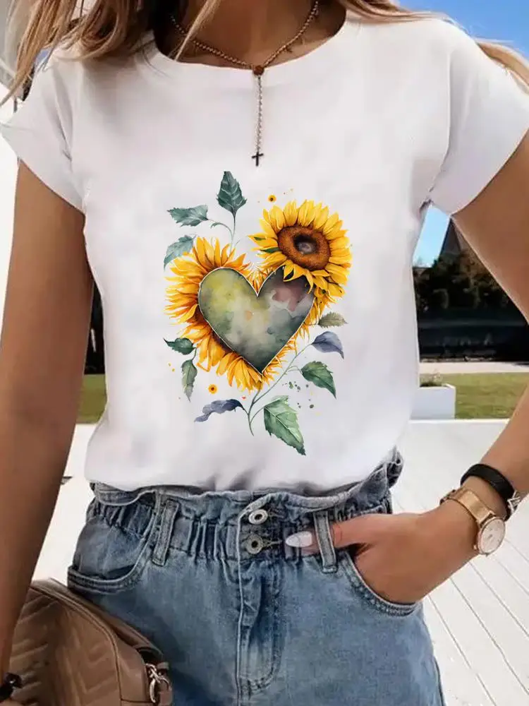 

Fashion Print Women O-neck Clothes Graphic T-shirt Short Sleeve Love Heart Trend 90s Style Clothing Lady Top Female Shirt Tee