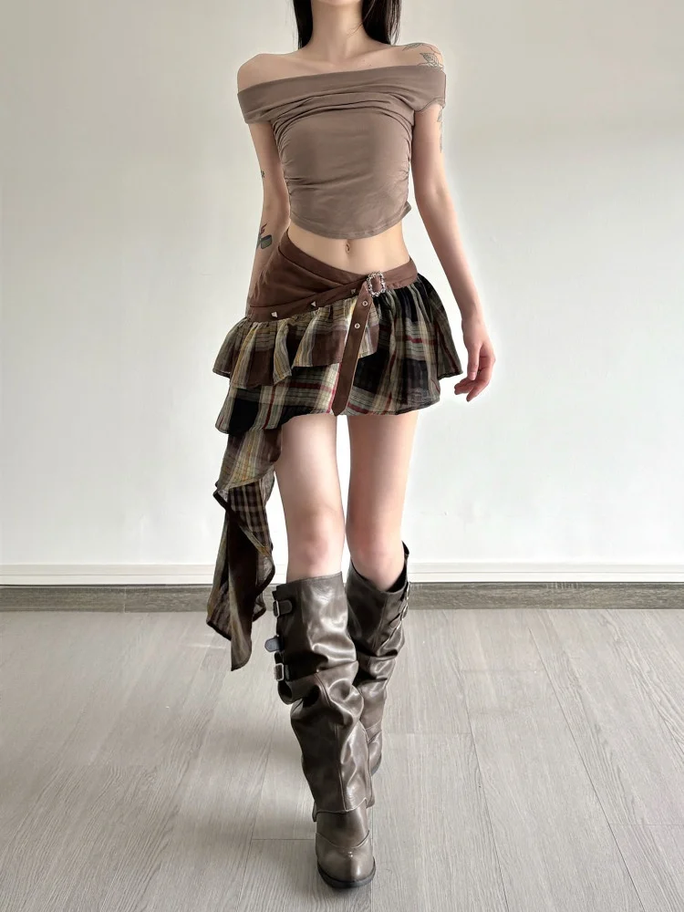 

WEEKEEP Low Waist Patchwork Belt Design unge Sle Skirt Loose Fit Slimming Asymmetrical Plaid A-Line Skirt