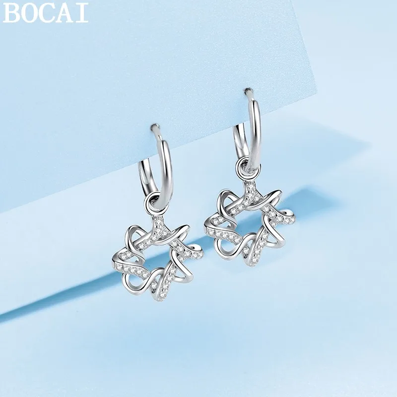 

BOCAI S925 Pure Silver Simple Temperament Inlaid With 28 Cent Moissanite Polygon Small Gravel Earrings