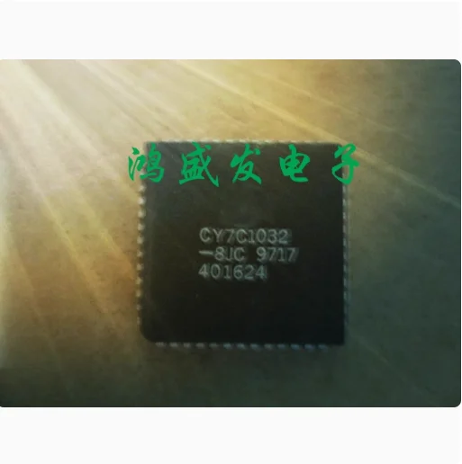 IC NEW 100%    CY7C1032-8JC   PLCC52    Brand new genuine product