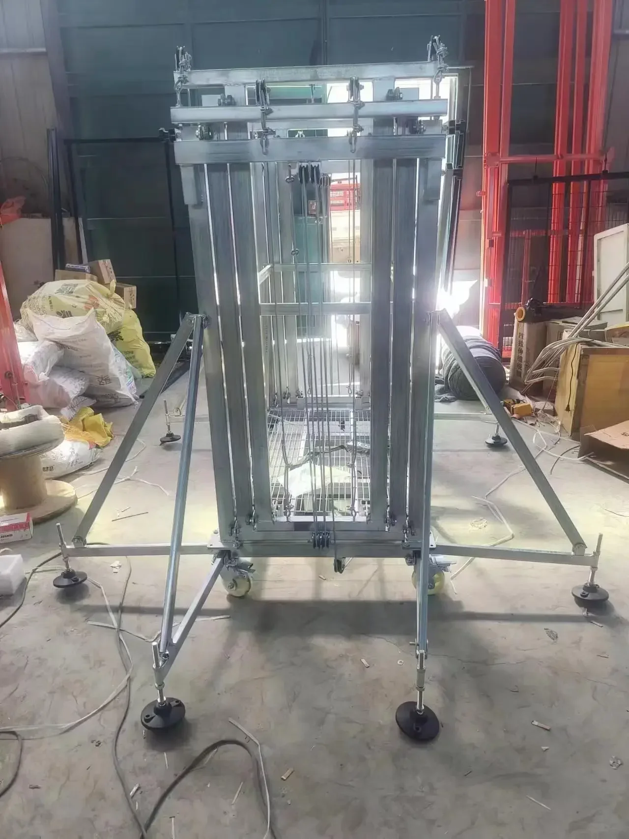 San Multiple Models Foldable Electric Scaffold Lift,Mobile Electric Lifting Scaffold,Folding Foldable 6m Electric Scaffolding