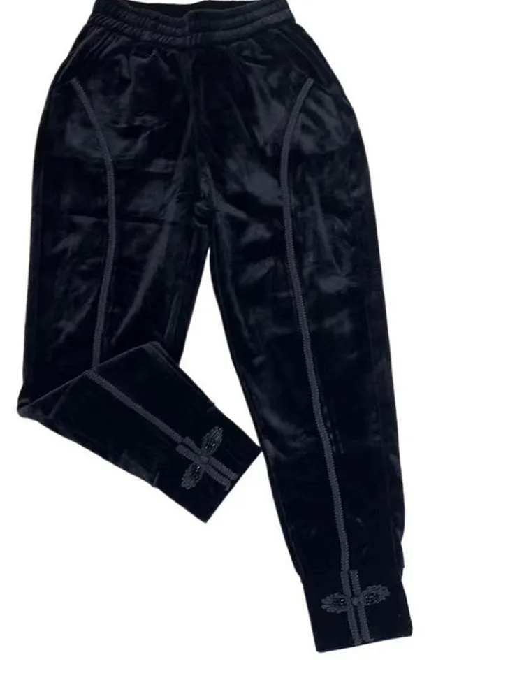 2024 autumn and winter new retro buckle nine point velvet women\'s pants Korean version high waisted versatile harem pants trend