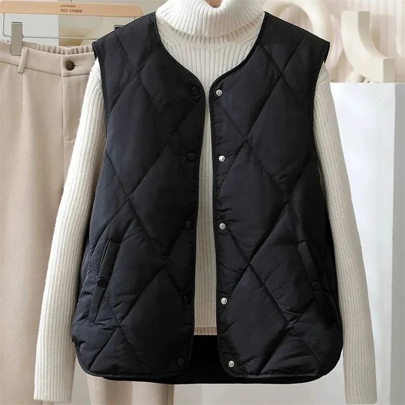 2025 Women Round Neck Vest Outwear Spring Autumn Ladies Large Size 4XL Sleeveless Coat French Female Light Thin Waistcoat Jacket