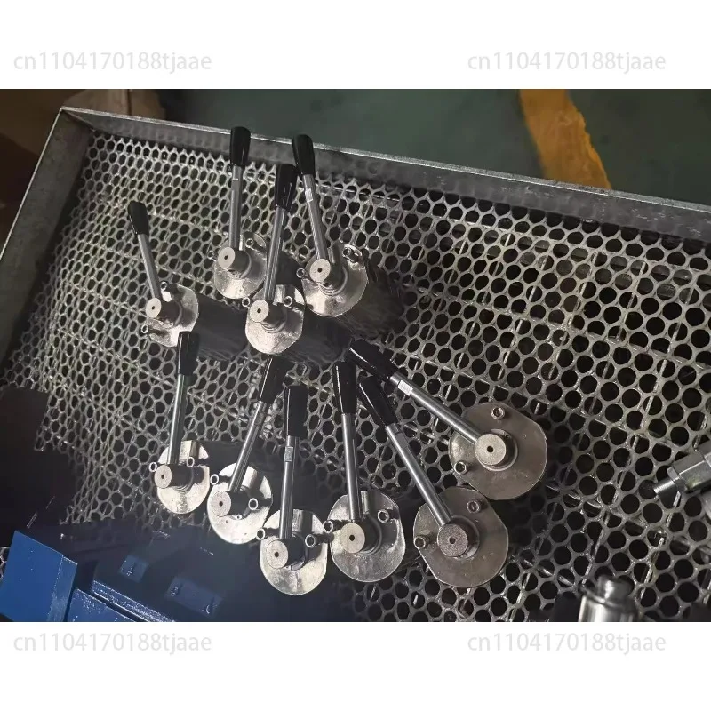 Hook arm garbage truck DF6VIE manual rotary valve switching hydraulic valve two-position six-way grader