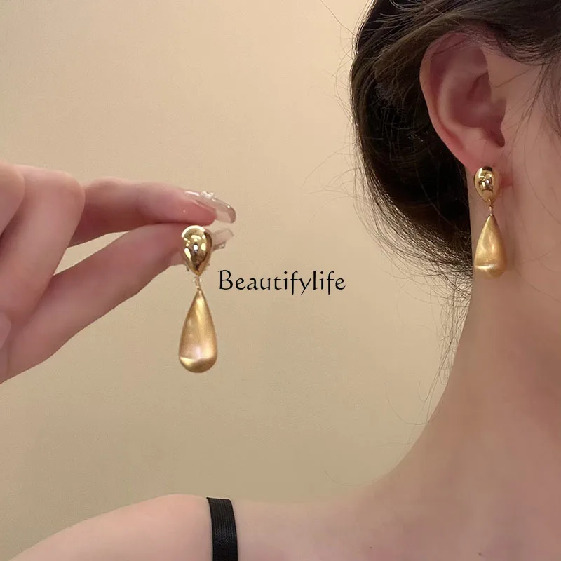 Medieval Gold Water Drop Pendant Earrings for Women, High-end Banquet Earrings, Light Luxury