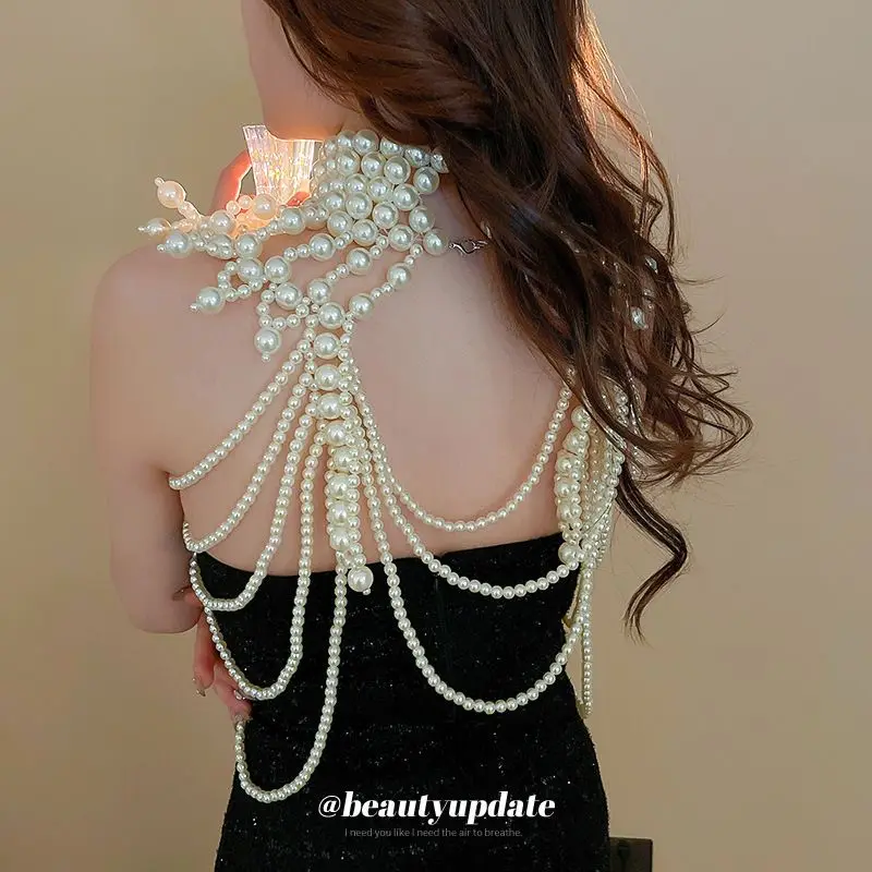 Handwoven pearl necklace, exaggerated luxury in Europe and America, body chain, niche luxury, fashionable accessories