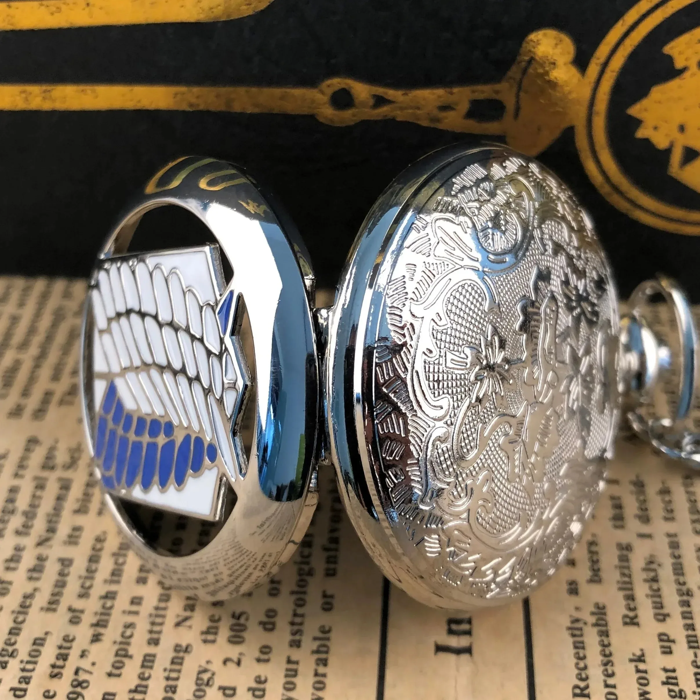 독특한 실버 블루 윙 배지 쿼츠 포켓 시계 고품질 유니섹스 목걸이 펜던트 쥬얼리 남녀 공용 선물