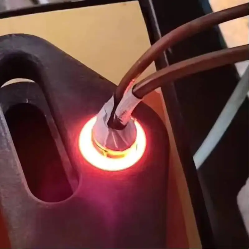 High Efficiency Energy Saving Induction Heating Machine Small Portable Metal Heat Treatment Unit