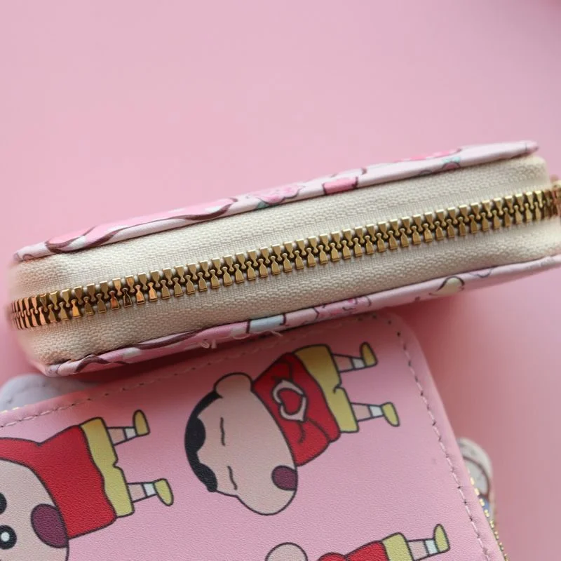 2025 Neue Crayon Shin-chan Niedliche kompakte Geldbörse mit Cartoon-Anime-Motiv, kurze Geldbörse mit Reißverschluss für Jungen und Mädchen – Detail 4