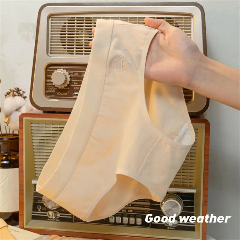 Pattern Simple Solid Color Mids-Rises Comfortable Womens Seamless Cotton Underwear Weather Seamless Womens Underwear Product