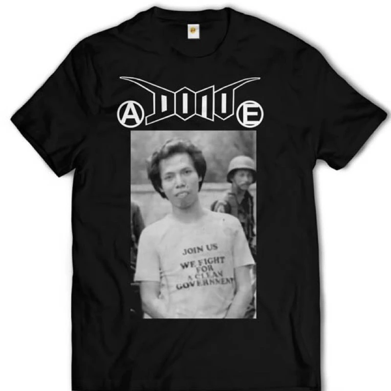 

HITAM Doom DONO панк-группа футболка с персонажем плессетана американская группа певица футболка мужская уличная хип-хоп рок с короткими рукавами женская