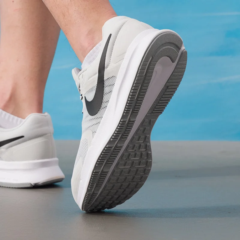รองเท้าวิ่งผู้ชาย Nike Run Swi - Men Shoes Size Nike บทวิจารณ์และราคา