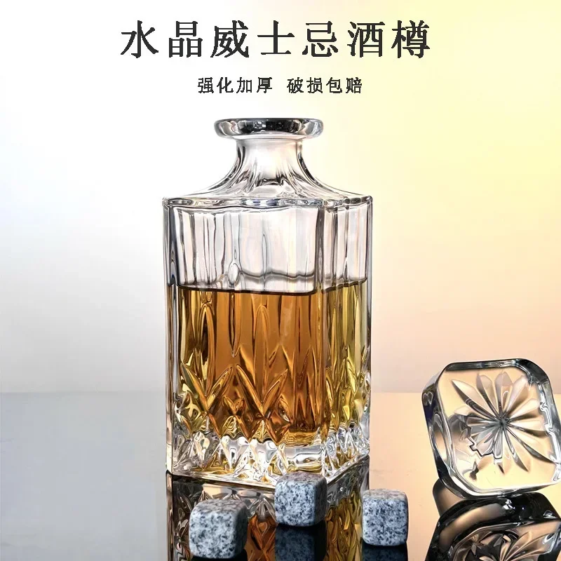 Wine bottle combination set, foreign wine cup, crystal glass, high-end high-end wine set European household