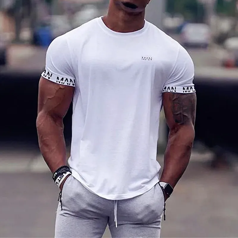 NEW round collar Shirt Men Short Sleeve Workout Gym T-Shirt Compression Running Fitness Tops Summer Tees men Training Clothing