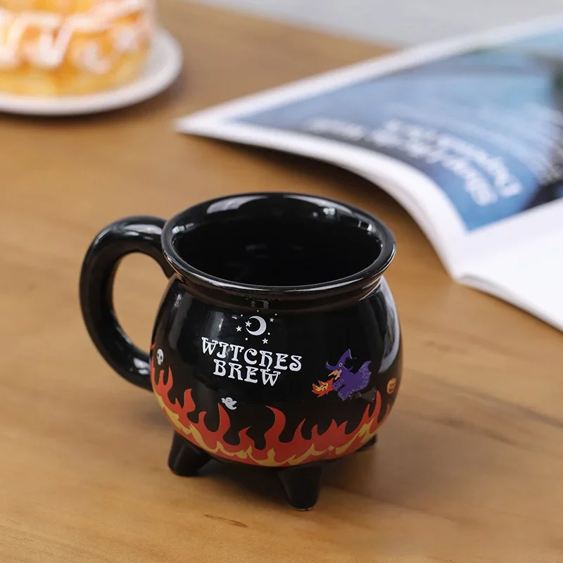 Witches Brew Cauldron Mug, 300ml Heat Activated Color Changing Ceramic Cup, Halloween Novelty Coffee Tea Gift