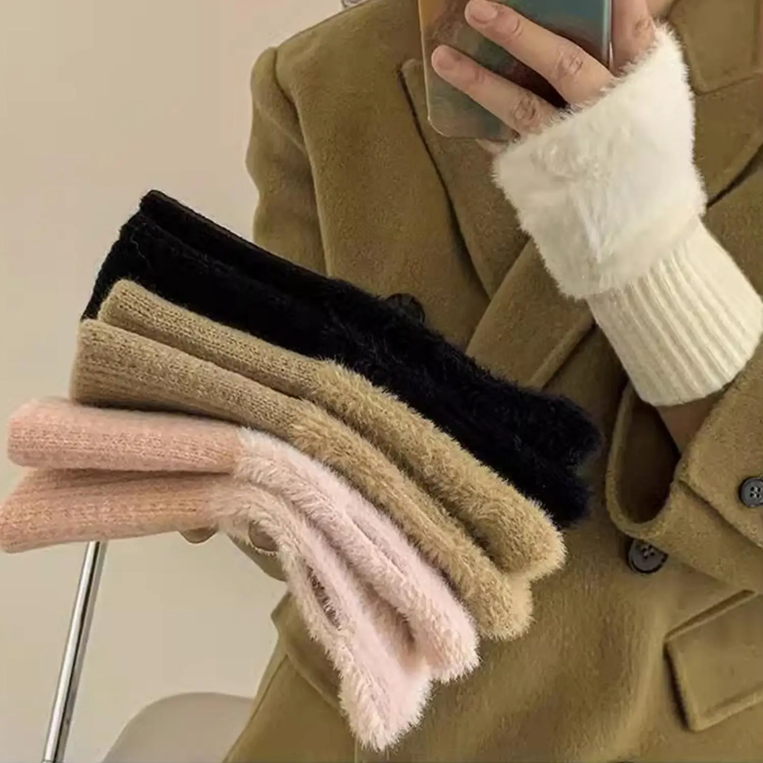 Women's Soft Faux Mink?middle Finger Gloves,Solid Black Plush Knitted Wrist Gloves, Luxurious Warmth, No Fingers, Writing,Winter