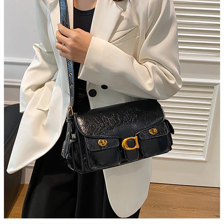 

Stylish Women's Messenger Bag From Famous Designer Luxury Brand Popular Classic Elegant Leather Crossbody Bag