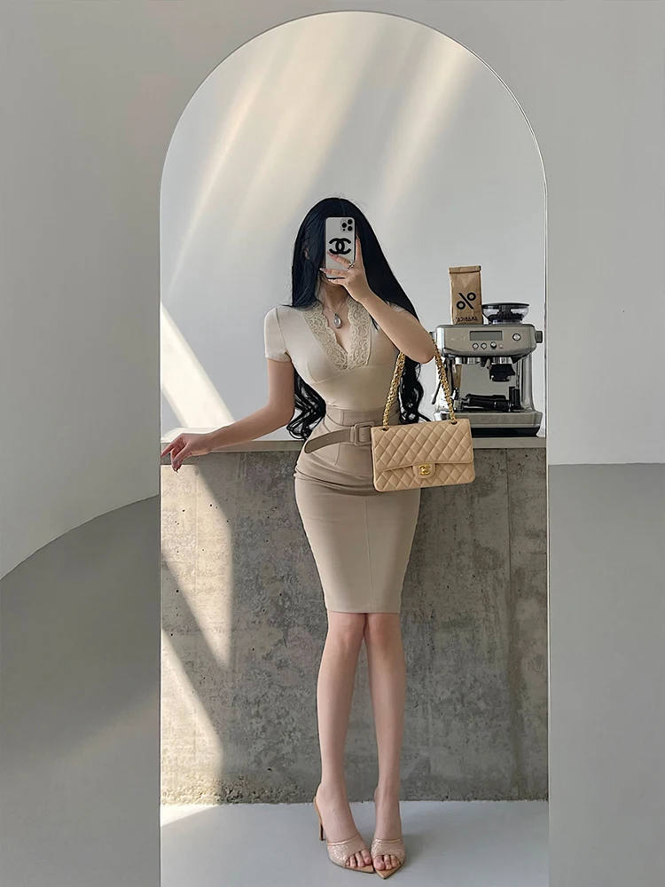 Sexy Pure Desire Korean Style High Waist Mid-Length Bodycon Skirt with Belt Women's Fashion Spring Season China Made