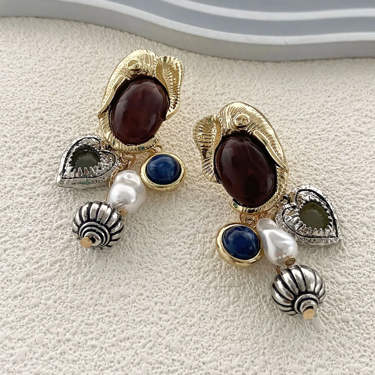 Zvoijio Retro Imitation Pearl Round Geometric Tassel Pendant Earrings