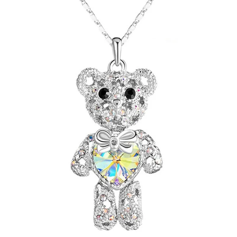 Fashion Heart Crystal Zircon Bear Necklace Animal Jewelry Lovely Bear Pendant Necklaces for Women Birthday Paty Anniversary Gift