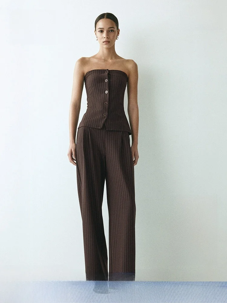 

Женский новый топ-жилет H&M весна 2026, модель 32322, из нейлона, вискозы, спандекса и полиэстера, комфортная посадка, модный дизайн