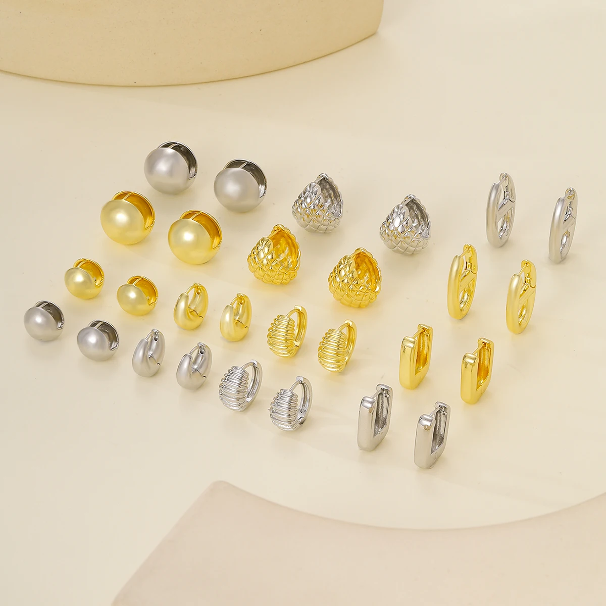 

Оптовая продажа с завода, аксессуары для изготовления ювелирных изделий «сделай сам» с медным покрытием и капающим золотом в форме сердца