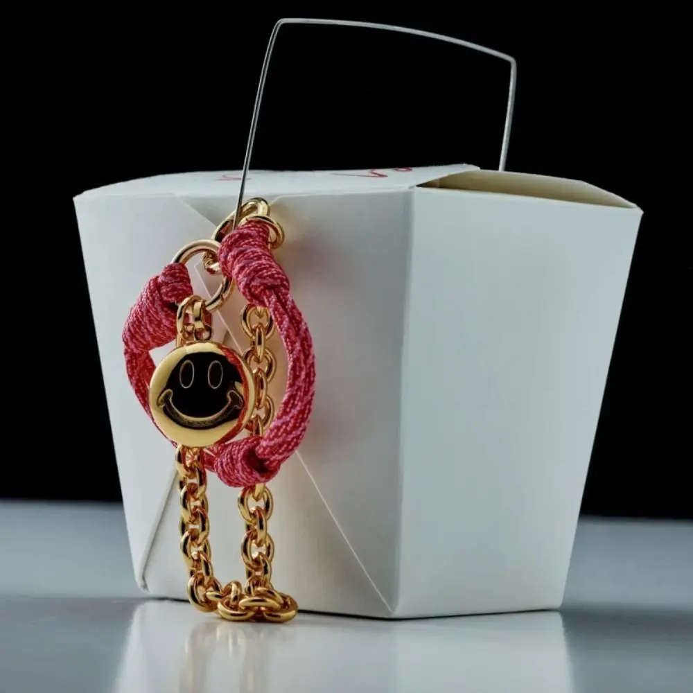 

Красная губа, ретро веревка, тканый кулон, геометрический контрастный кулон для мобильного телефона, автомобильный брелок, мультяшная сумка, цепочка, подвески для женщин