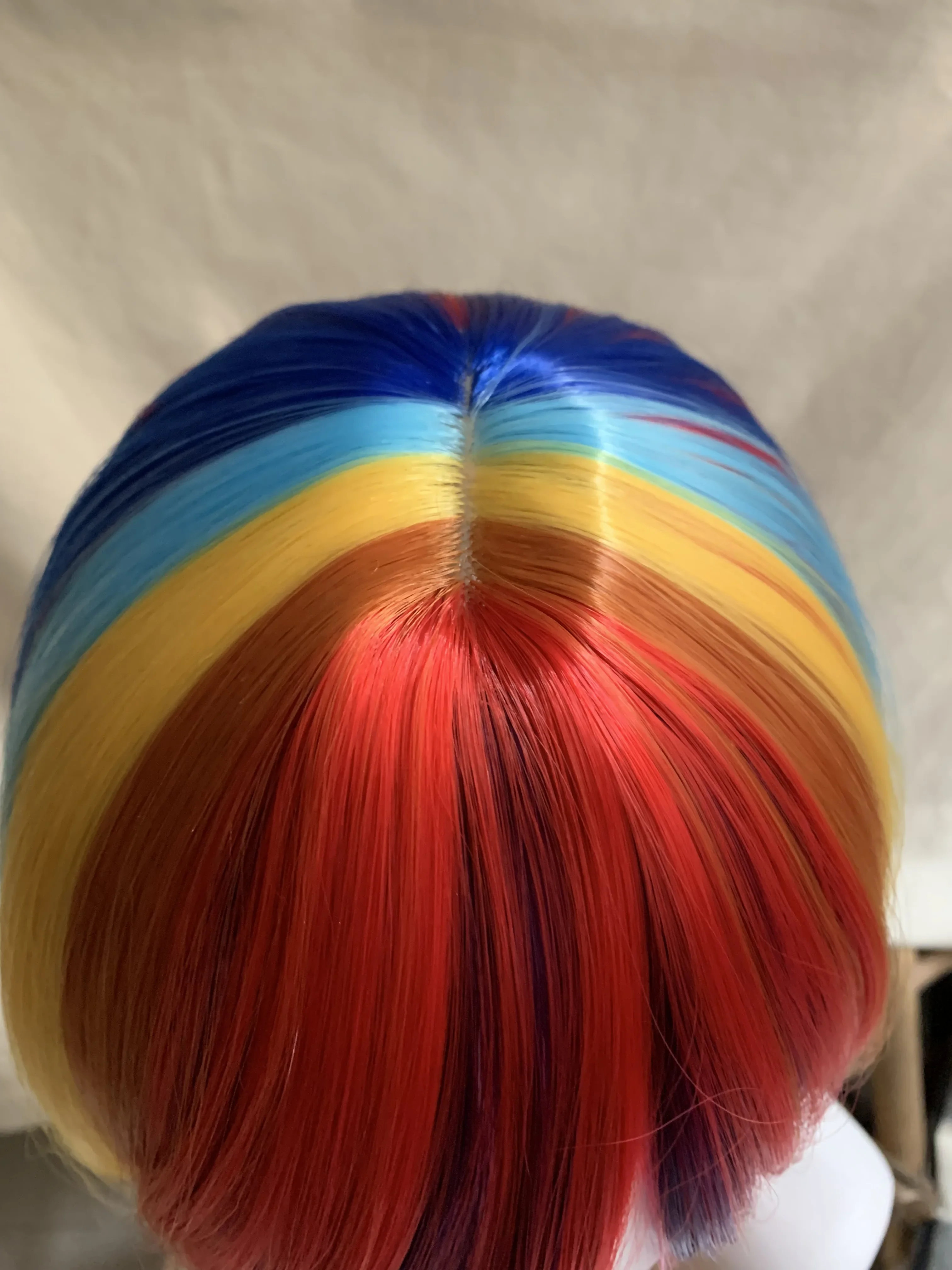 Regenbogen kurze Bob Perücken mit Pony Baby Perücke kurze gerade Perücken für Mädchen Farbe süße Kostüm Perücke Kunsthaar Perücken Kostüm