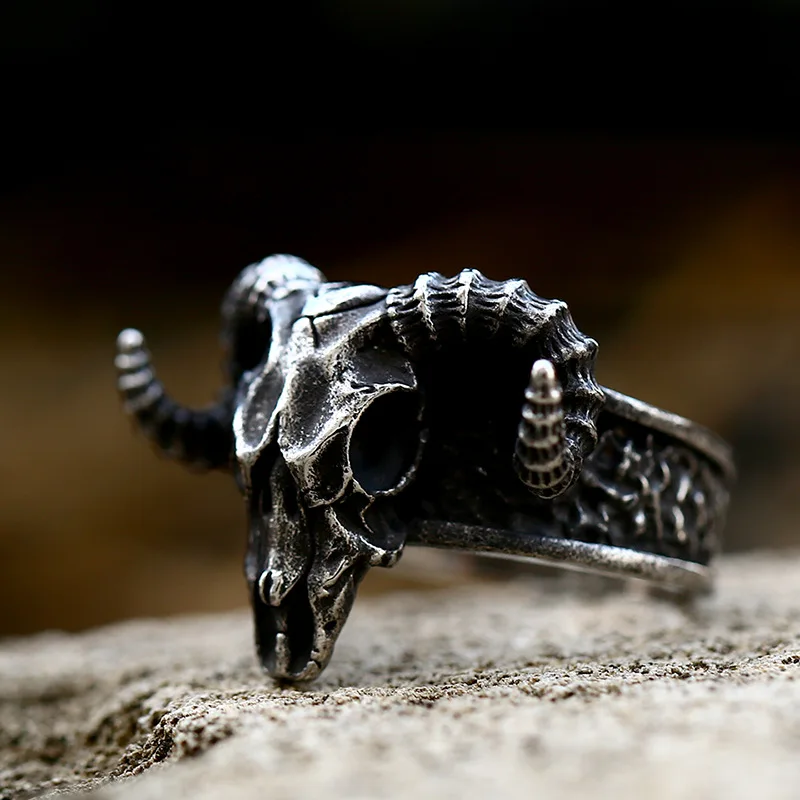 Vintage Animal Goat Rings For Men Gothic Stainless Steel Lucifer Goat Head Skull Ring Cool Men Boy Jewelry Gift Wholesale