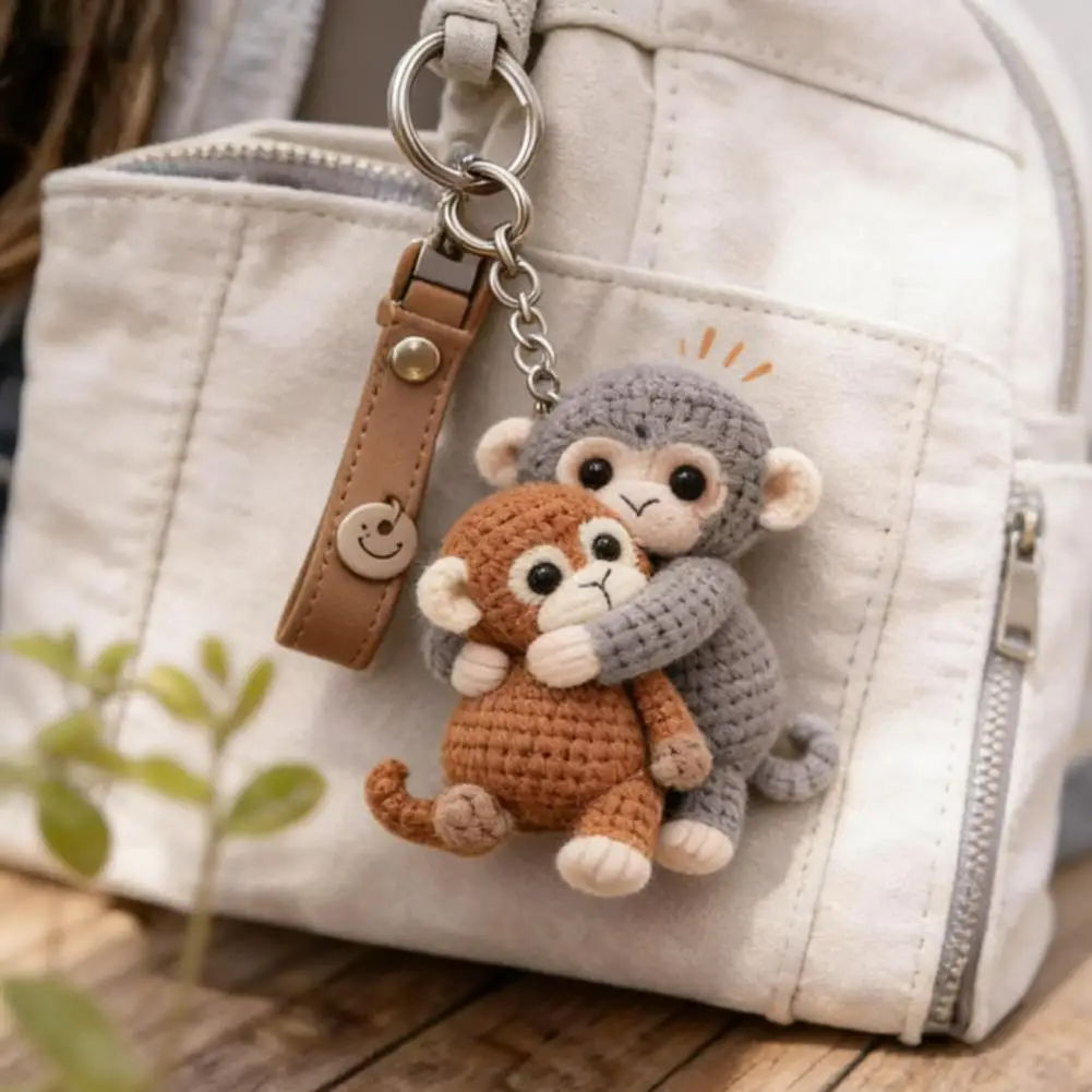 Handgefertigter Häkel-Affen-Schlüsselanhänger Mini-Taschenanhänger Weicher Garn-Plüsch-Affen-Rucksack-Schlüsselring Geschenk für Paare Kinder Erwachsene – Detail 5
